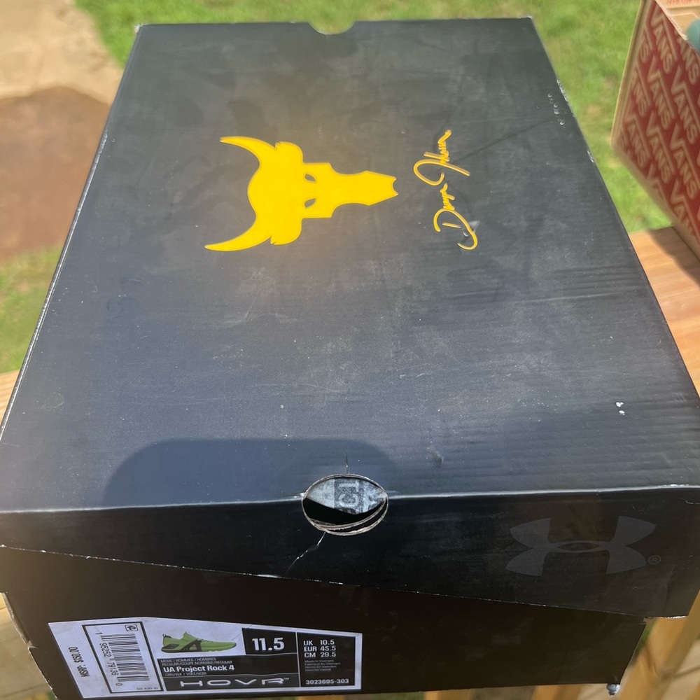 Brand New Under Armour by Dwayn Johnson men’s Athletic Shoes Size 11.5 with box
